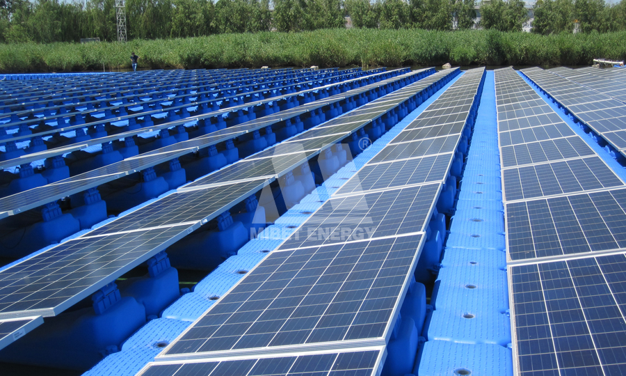 江蘇水上漂浮光伏發(fā)電系統(tǒng)項(xiàng)目